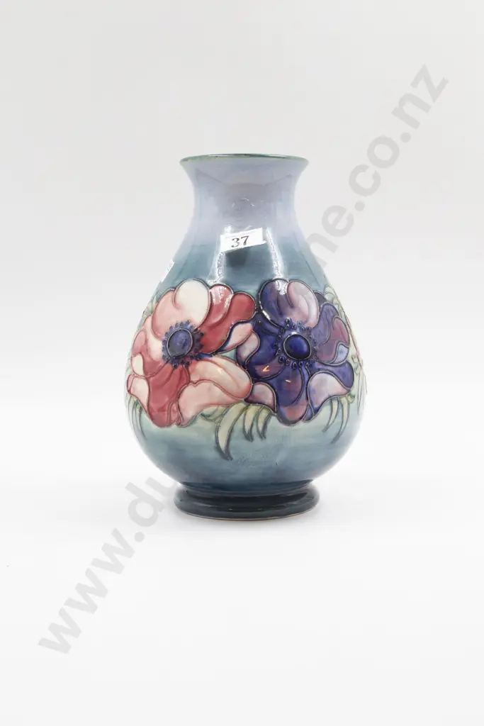 Mid 20th William Moorcroft Anemone Pattern Vase Image 1++