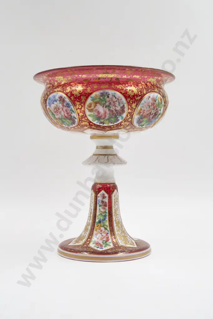 Late C19th Cranberry Overlay White Glass Table Centre Piece Image 1++