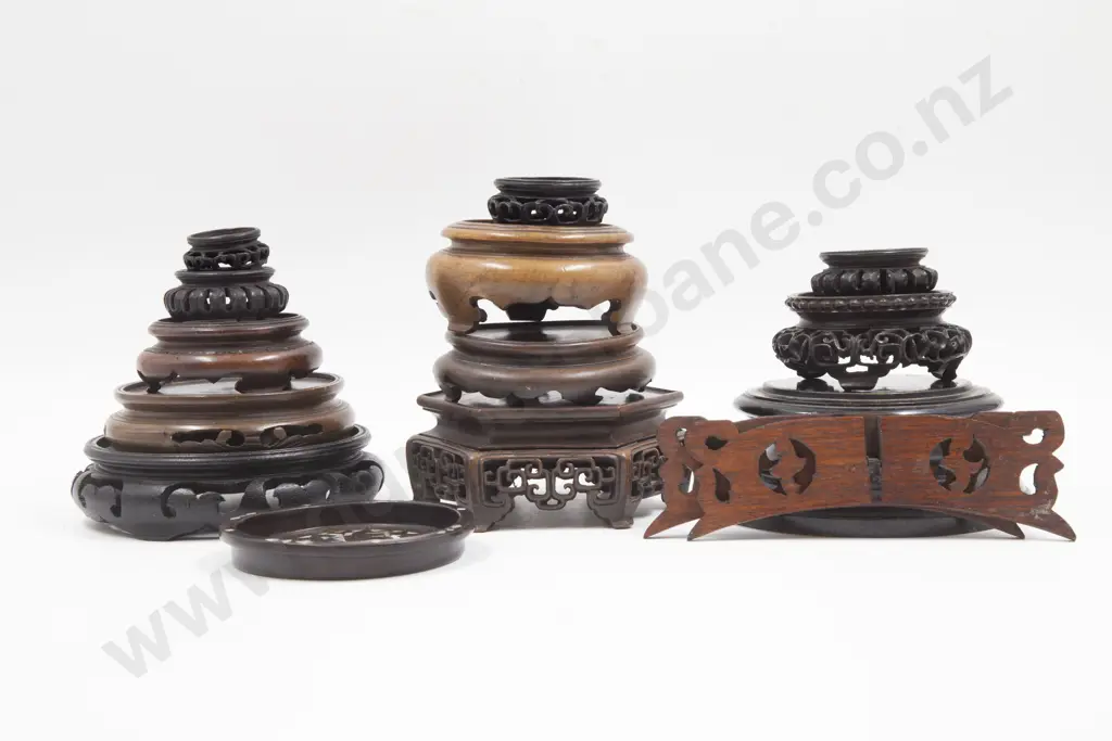 Collection of Various Hardwood Carved & Plain Vase Stands Image 1++