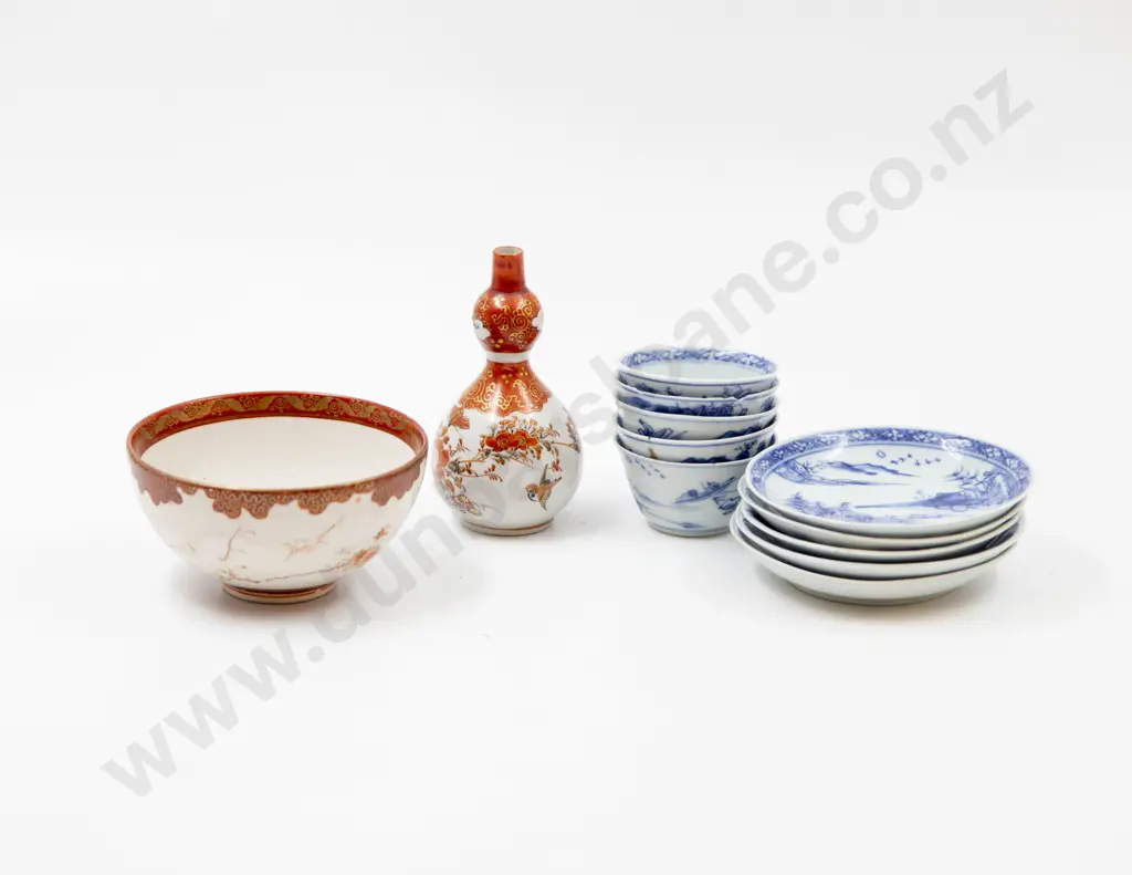 Five Early C19th Underglaze Blue Dishes & Cups Iron Red Glaze Bowl & Miniature Vase Image 1++