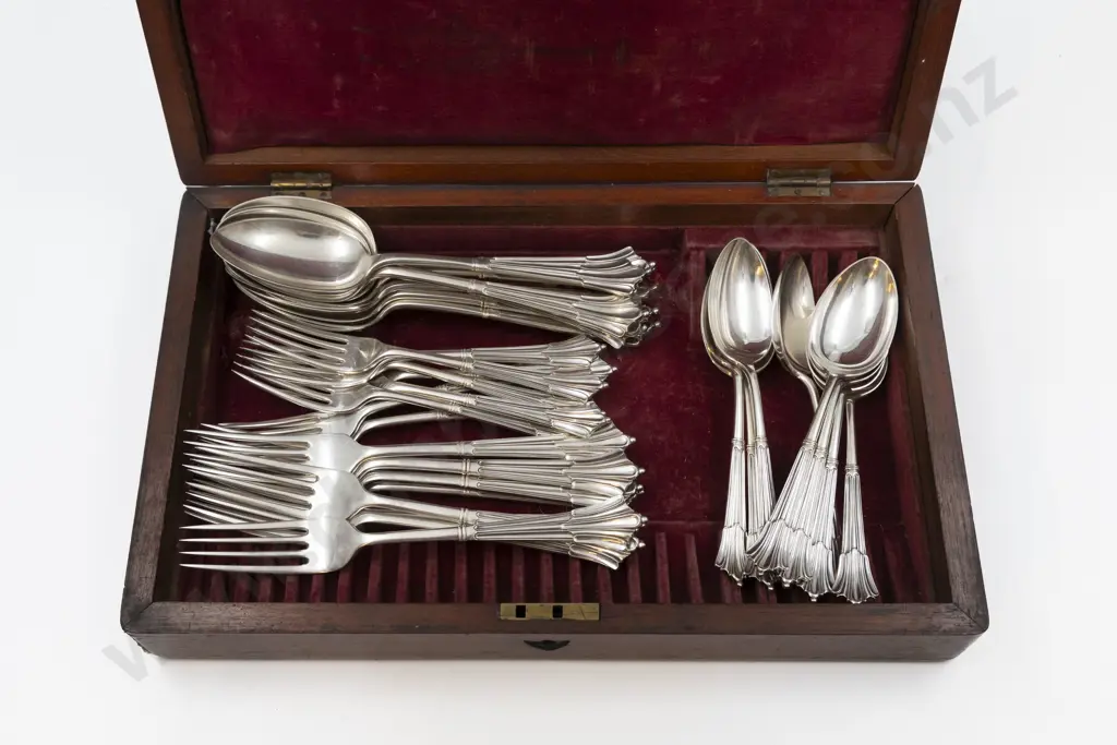 32 Piece S/P Albany Cutlery Set Image 1++
