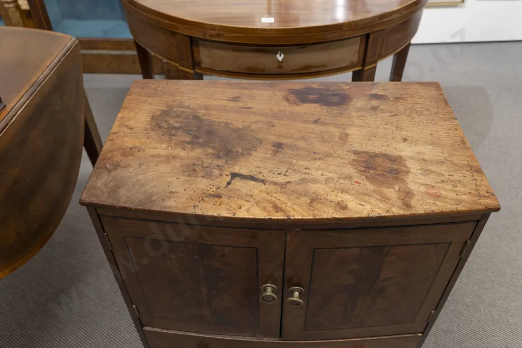 Regency Mahogany Commode Image 1++
