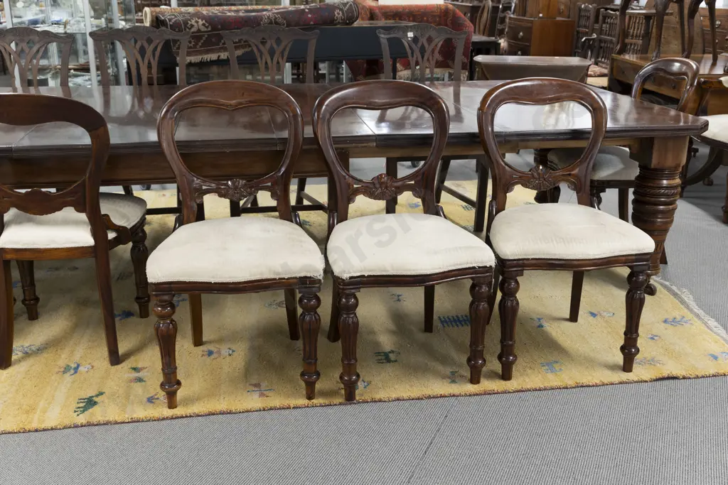 Set Of 8 Vict Style Balloon Back Dining Chairs Image 1++