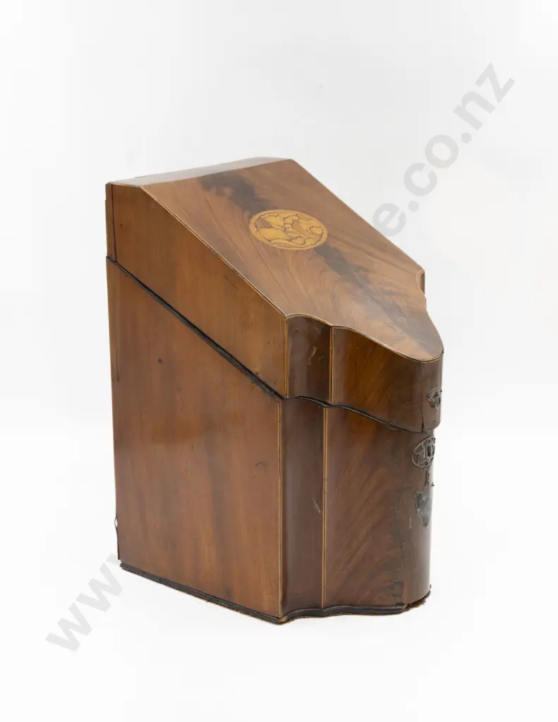 Geo III Mahogany Knife Box Image 1++