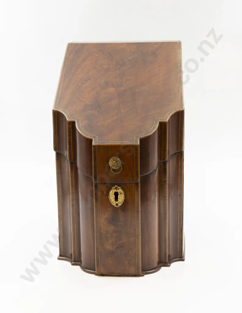 Geo III Mahogany Knife Box Image 1++