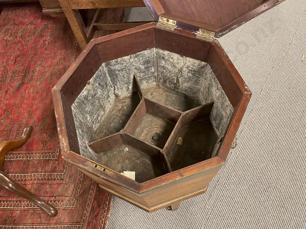 Geo III Mahogany & Brass Bound Octagonal Cellaret Image 1++