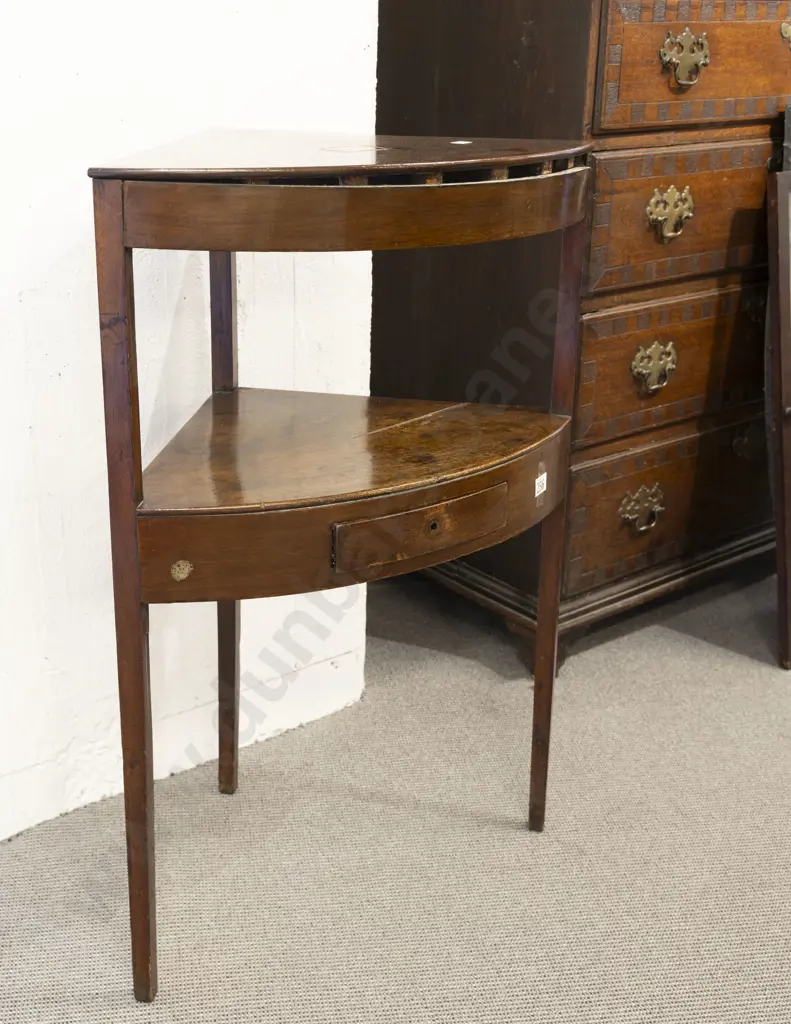Geo III Mahogany Corner Washstand Image 1++