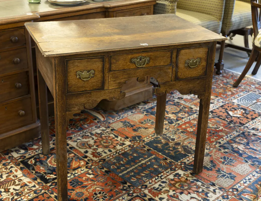 Geo III Oak Lowboy Image 1++