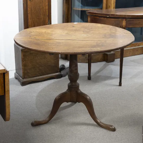 Geo III Oak Circular Snap Top Supper Table
