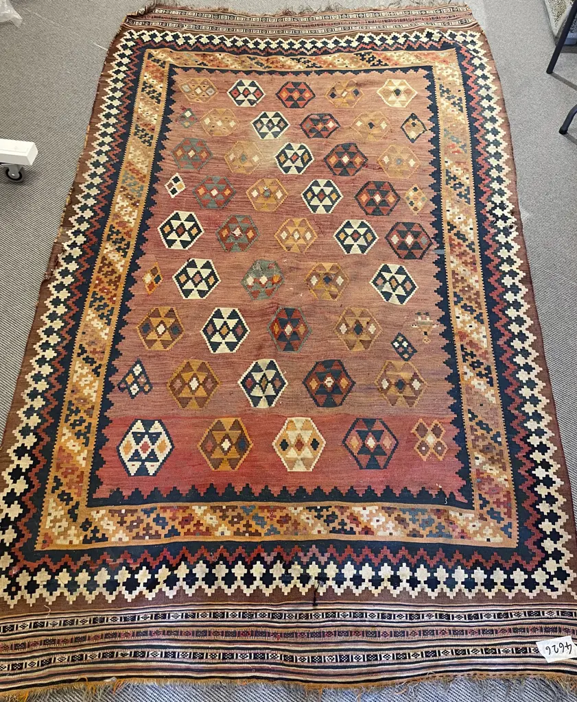 Traditional Kilim Rug 262 x 159cm Image 1++