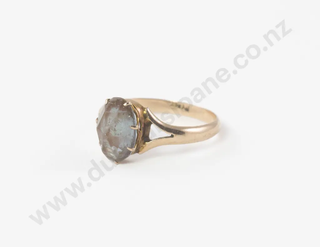 Victorian 9ct Solitarie Labradorite Ring Image 1++