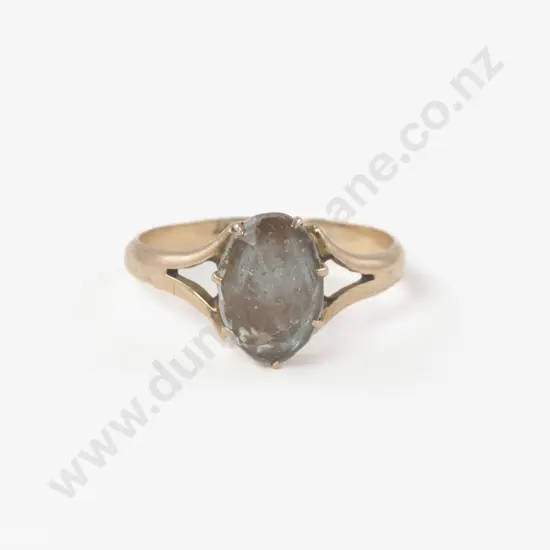 Victorian 9ct Solitarie Labradorite Ring