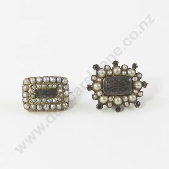 Two Georgian Gold Mourning Brooches