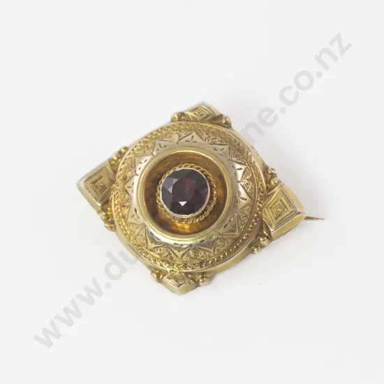 Victorian 9ct Single Garnet Target Brooch