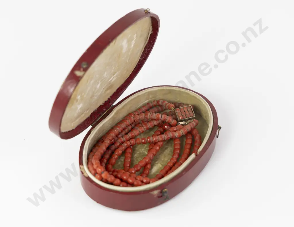 Victorian Triple Strand Slightly Graduated Coral Bead Necklace Image 1++