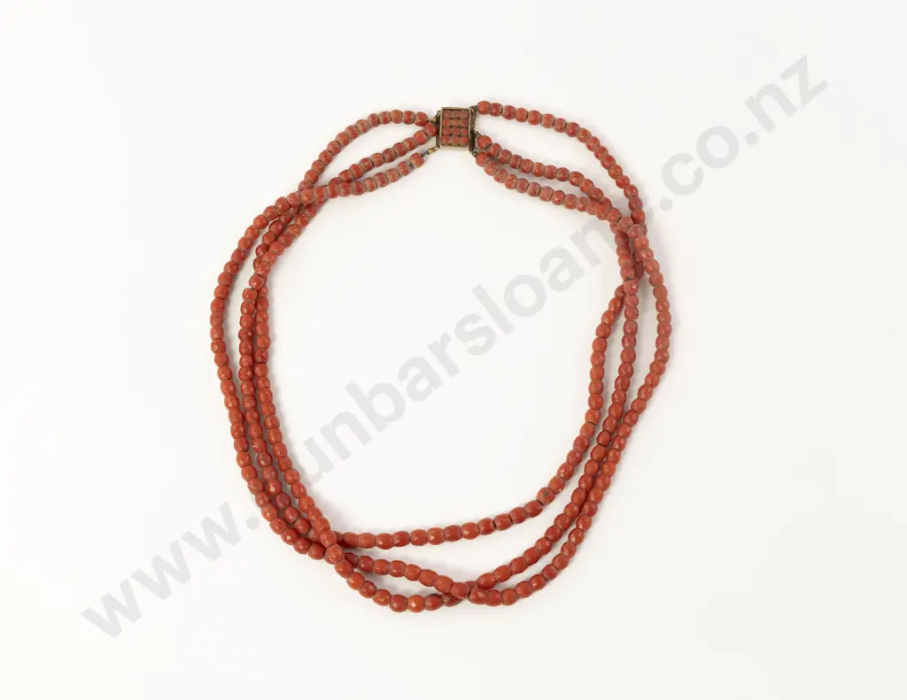 Victorian Triple Strand Slightly Graduated Coral Bead Necklace Image 1++