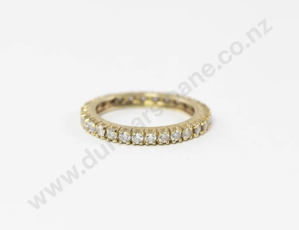 14ct 29Stone Diamond Wedding Band Image 1++