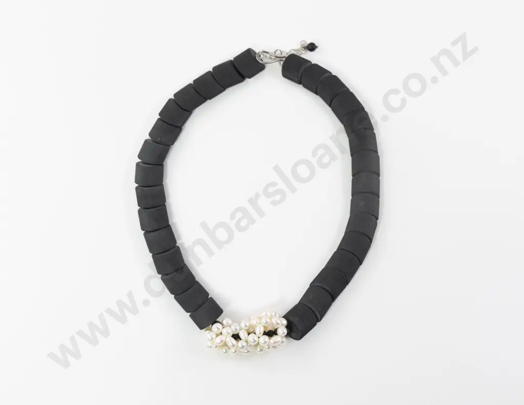 NZ Joanna Salmond Onyx and Freshwater Pearl Cluster Necklace Image 1++