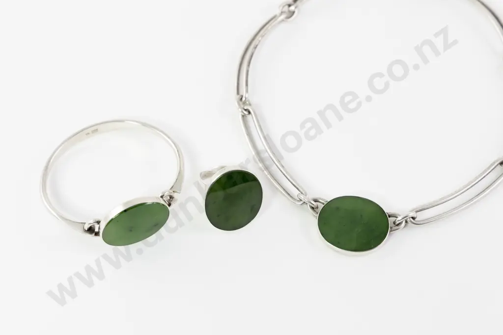 Niels Erik of Denmark S/S and Nephrite Jewellery Set Image 1++