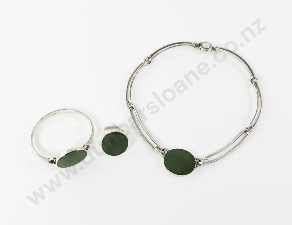 Niels Erik of Denmark S/S and Nephrite Jewellery Set Image 1++