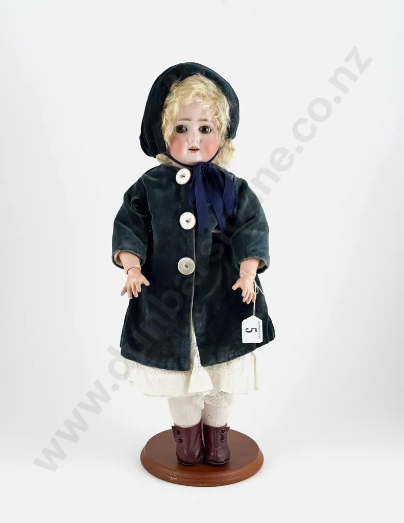 Schoenau & Hoffmeister Bisque Doll Image 1++