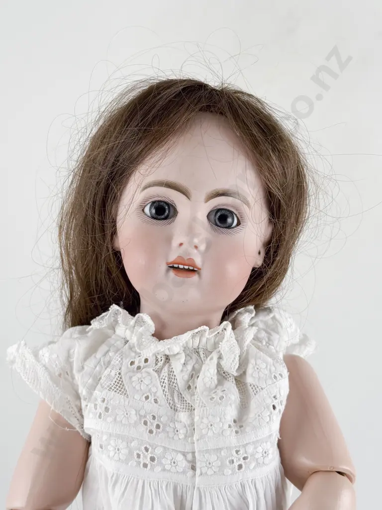 Tete Jumeau Bisque Doll Image 1++