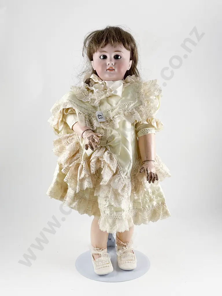 Tete Jumeau Bisque Doll Image 1++