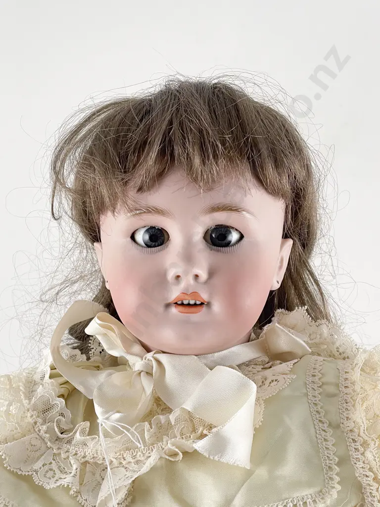 Tete Jumeau Bisque Doll Image 1++