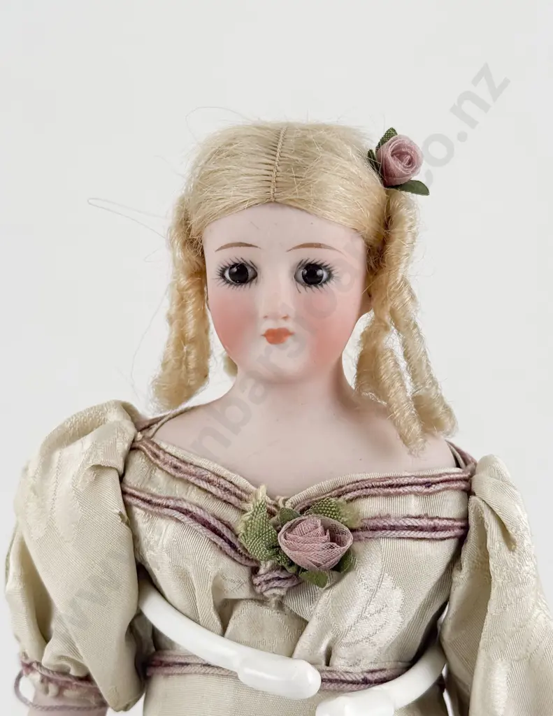Simon & Halbig Bisque Shoulder Plate Doll Image 1++
