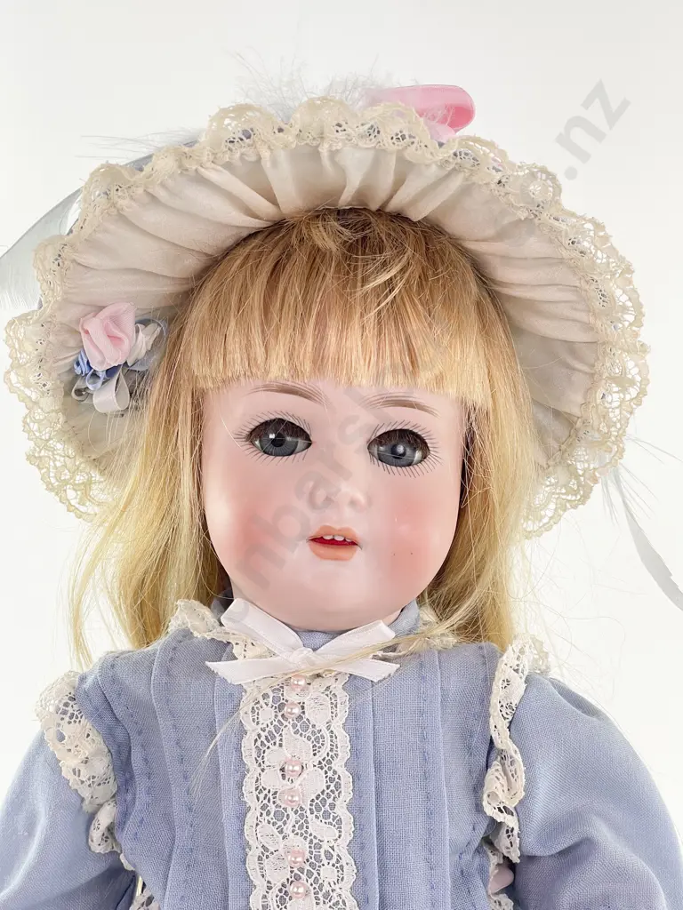 'Priscilla' Schoenau & Hoffmeister Bisque Doll Image 1++