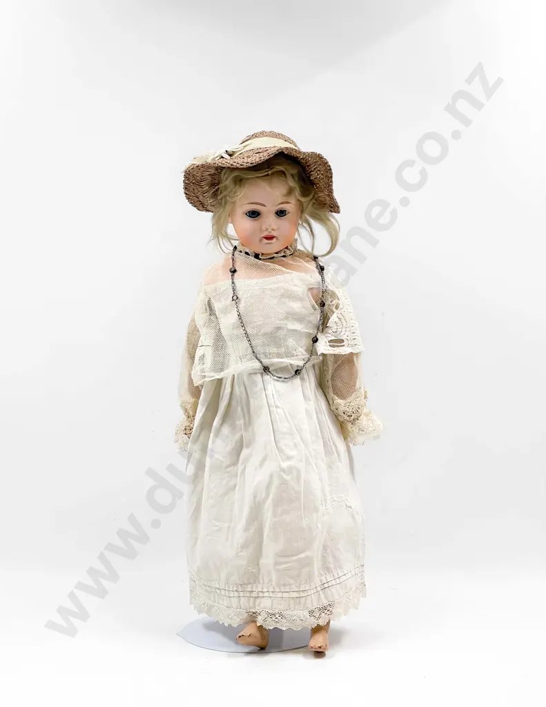 Antique German Composition Shoulder Plate Doll Image 1++