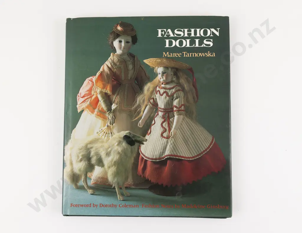 Reference - Fashion Dolls by Maree Tarnowska 1986 Image 1++