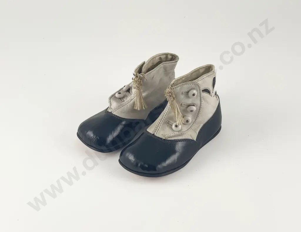 Pair Late Victorian Infants High Top Black & White Leather Button Up Shoes Image 1++