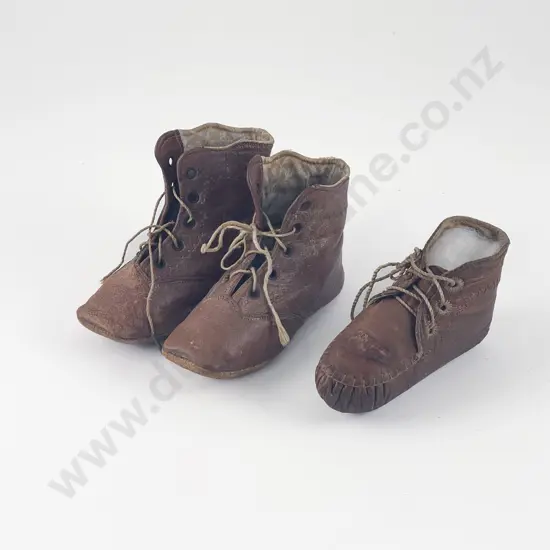 Pair Late Victorian Infant/Doll Leather High Top Lace Up Shoes and odd