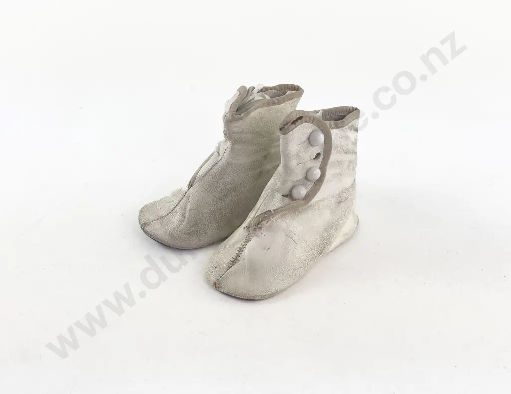 Pair Late Victorian Doll Kid Leather High Top Button Up Shoes Image 1++