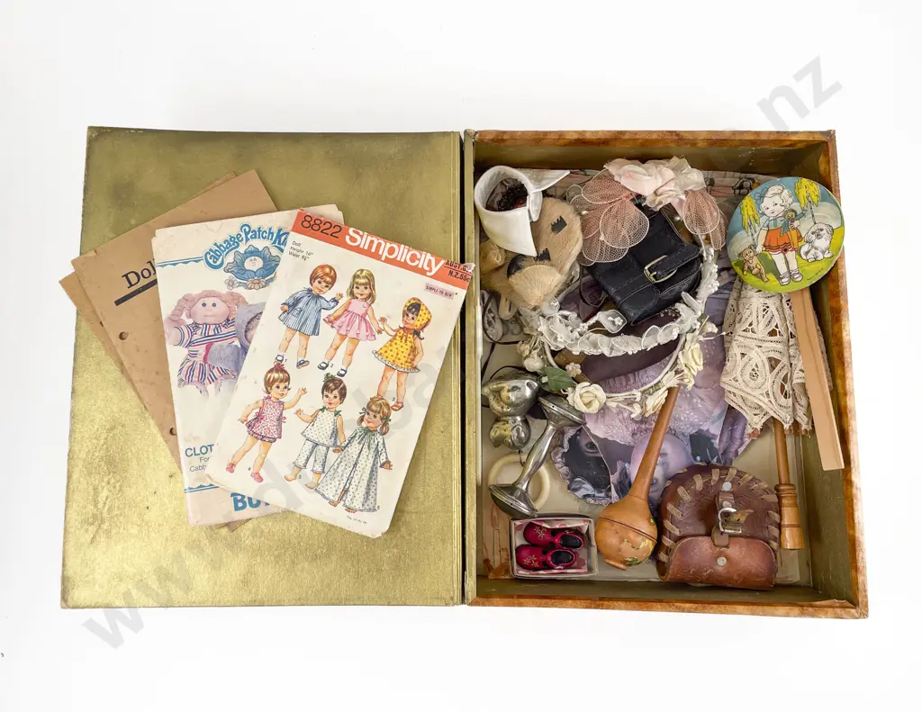 Dolls and Babies Accessories Image 1++
