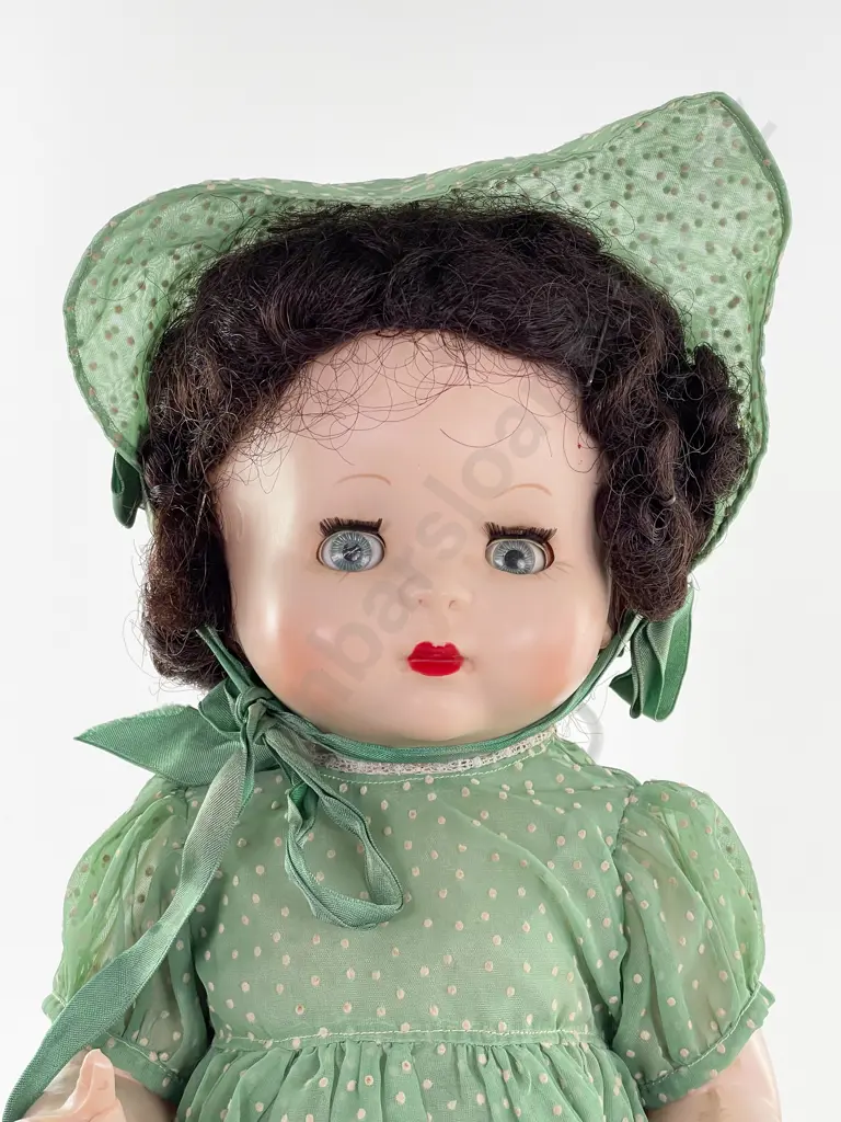 NZ Pedigree Walkie Talkie Hard Plastic Doll Image 1++