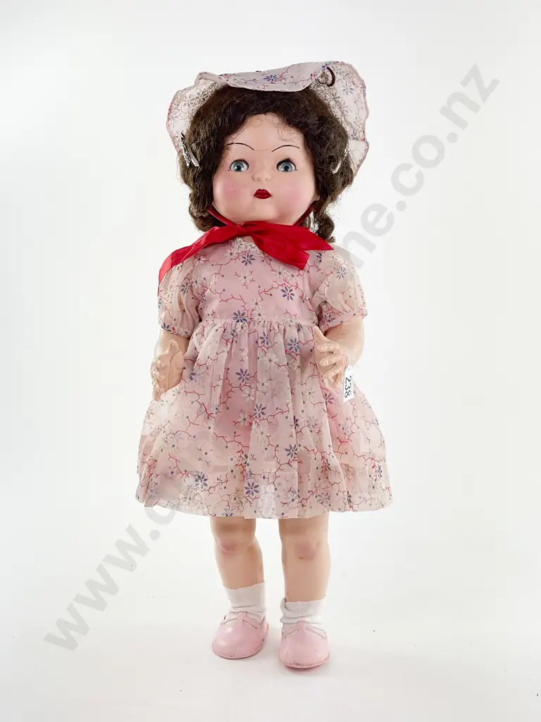 NZ Pedigree Walkie Talkie Hard Plastic Doll Image 1++
