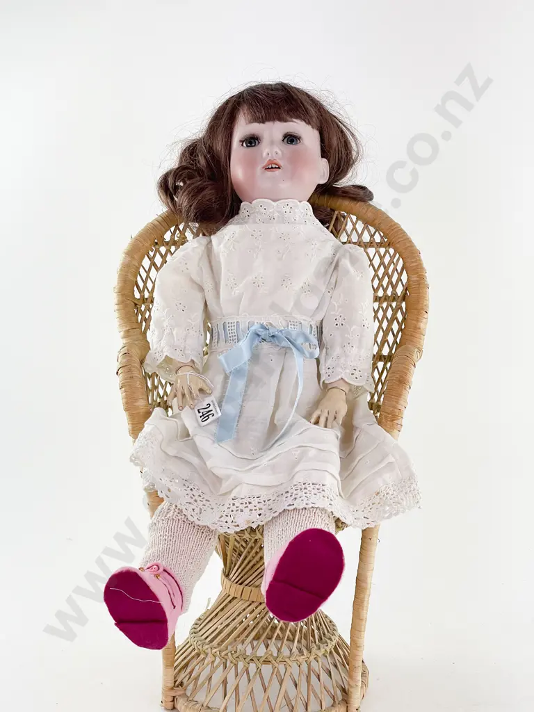 Max Oscar Arnold Bisque Doll Image 1++