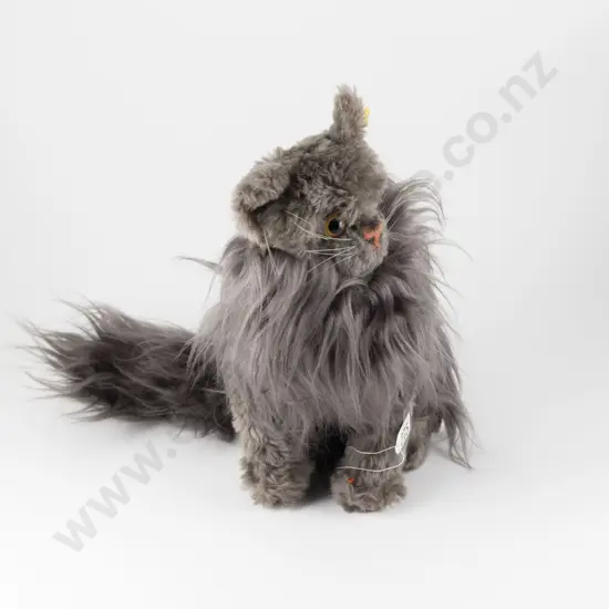 Steiff Long Hair Sitting Cat