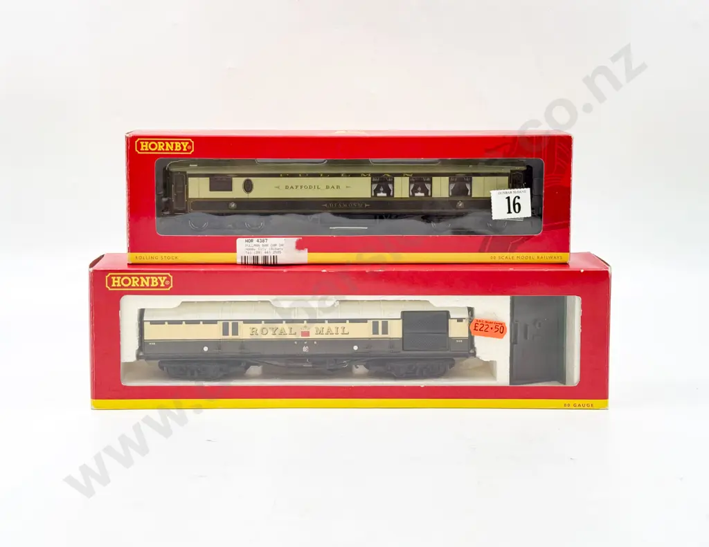 Hornby Boxed R4387 Pullman 'Diamond' Daffodil Bar & R4108 GWR Royal Mail TPO '848' Image 1++