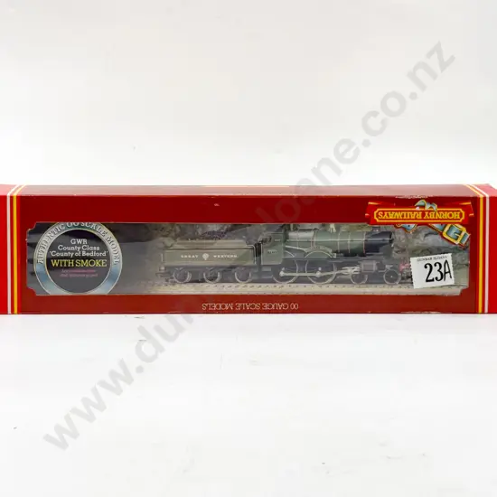 Hornby Railways Boxed R392 GWR County Class Loco 'County of Bedford'