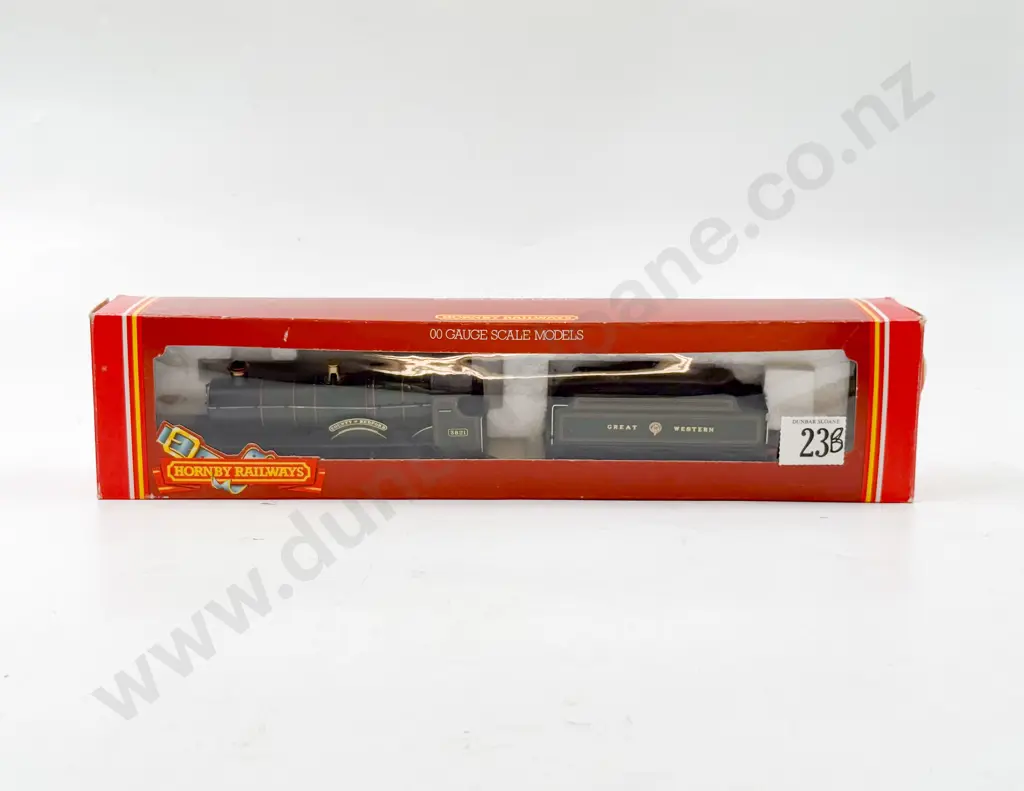Hornby Railways Boxed R392 GWR County Class Loco 'County of Bedford' Image 1++