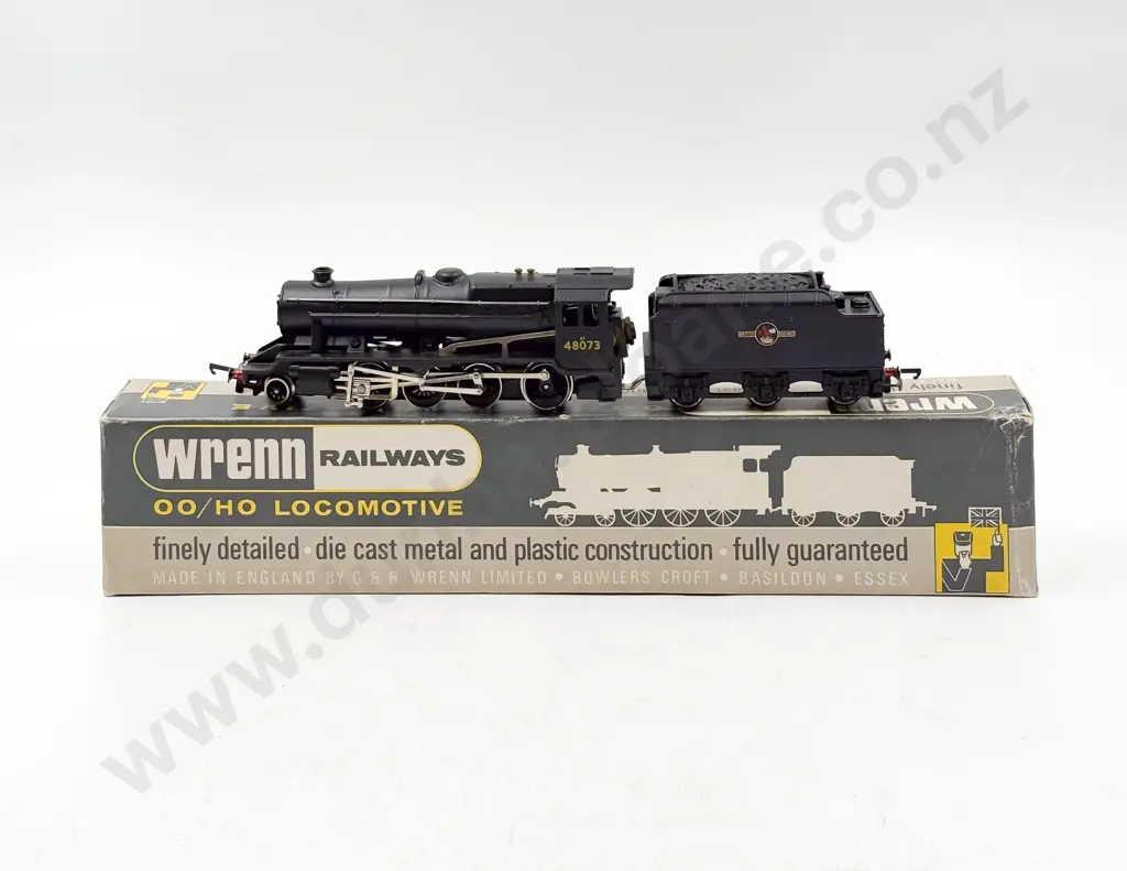 00 Gauge Wrenn Boxed W2224 2-8-0 Freight BR Image 1++