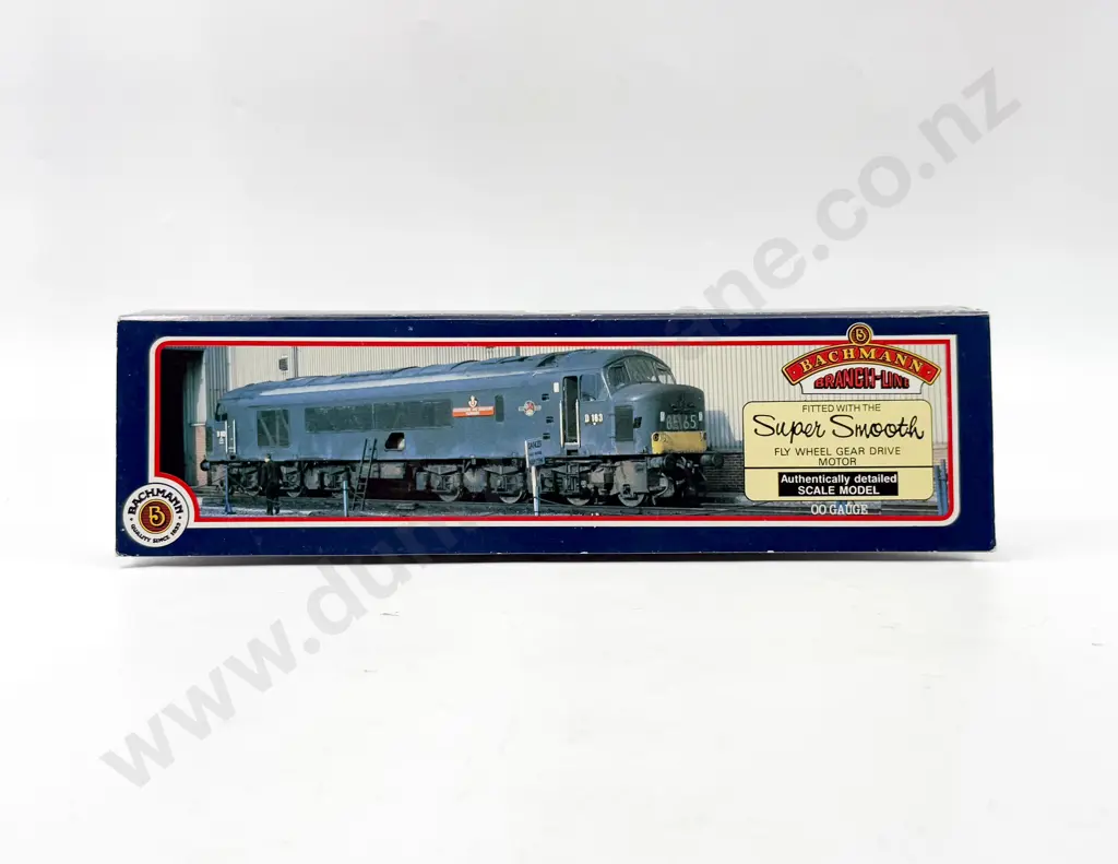 Bachmann 31-076 Boxed Class 46 Diesel-Electric 1Co-Co1 'Peak' Image 1++