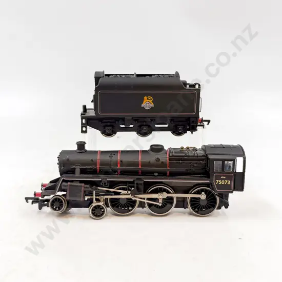 Bachmann 31-102 Boxed BR Class 4 4-6-0 Standard Loco '75073'