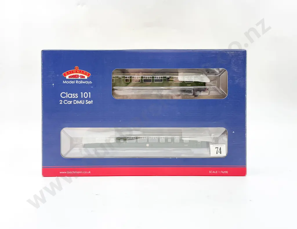 Bachmann 32-286A Boxed Class 101 DMU BR Green DCC Image 1++