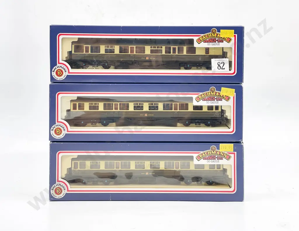 Bachmann 32-075 32-100 32-050 Boxed GWR 1st 3rd 3rd/Brake Coaches Image 1++