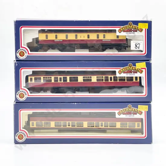 Bachmann 34-325 34-475 34-175 Boxed BR Parcel Van 1st corridor and 2nd/brake