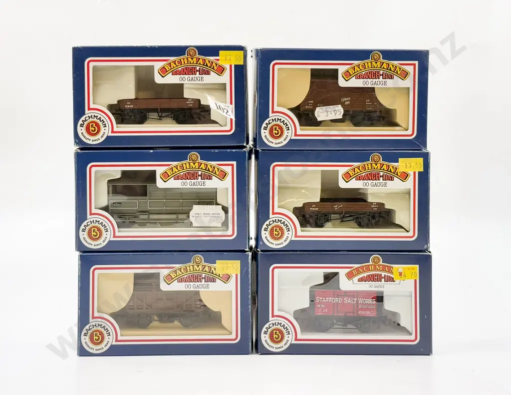 Bachmann Boxed Six Rolling Stock Wagons Image 1++